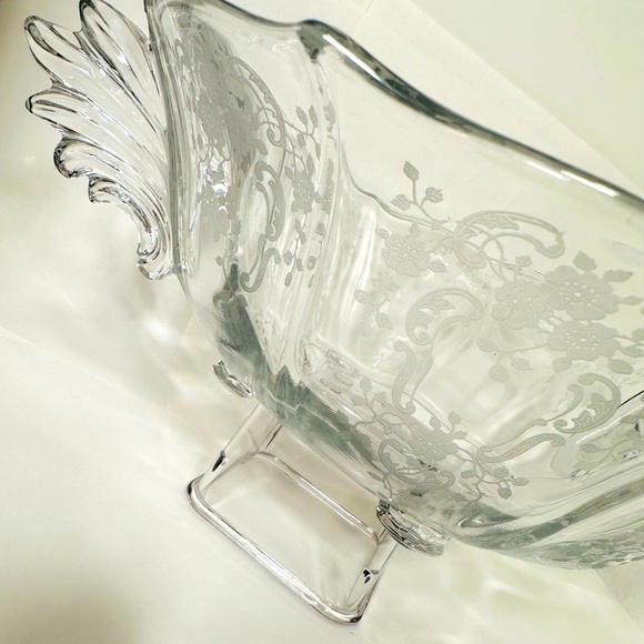 Vintage Fostoria “Meadow Rose” Etched Baroque Glass Footed Serving Bowl - Picture 9 of 9